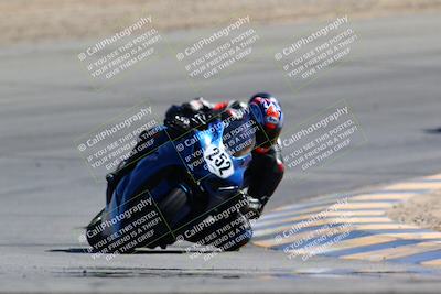 media/Mar-12-2022-SoCal Trackdays (Sat) [[152081554b]]/Turn 10 (130pm)/